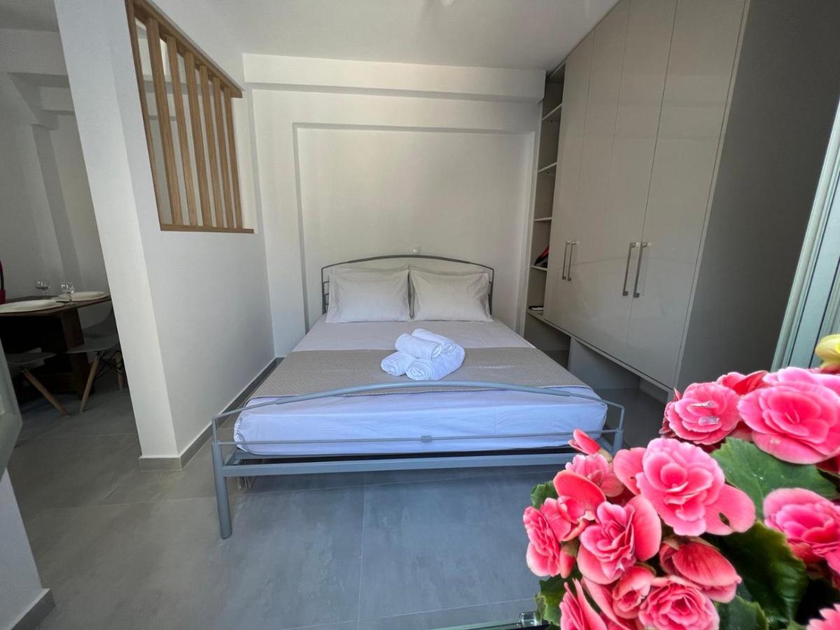 Vespista Boutique Lejlighed Skiathos by Eksteriør billede