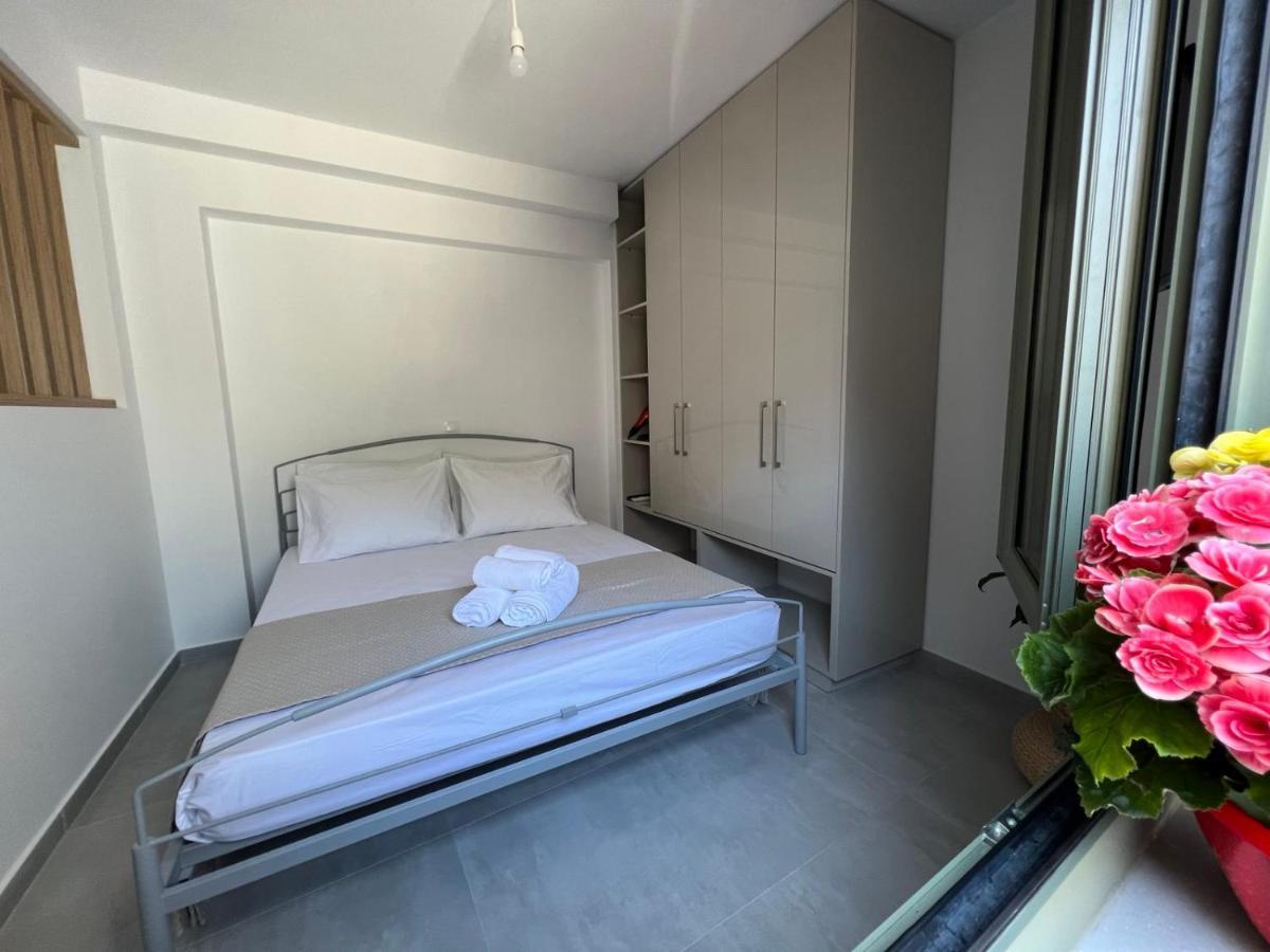 Vespista Boutique Lejlighed Skiathos by Eksteriør billede