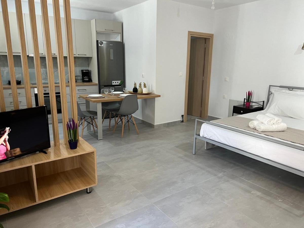 Vespista Boutique Lejlighed Skiathos by Eksteriør billede